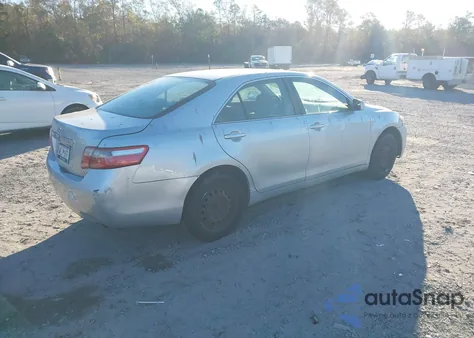 2007 Toyota Camry Le z USA, uszkodzony, nr VIN 4T1BE46K47U166420